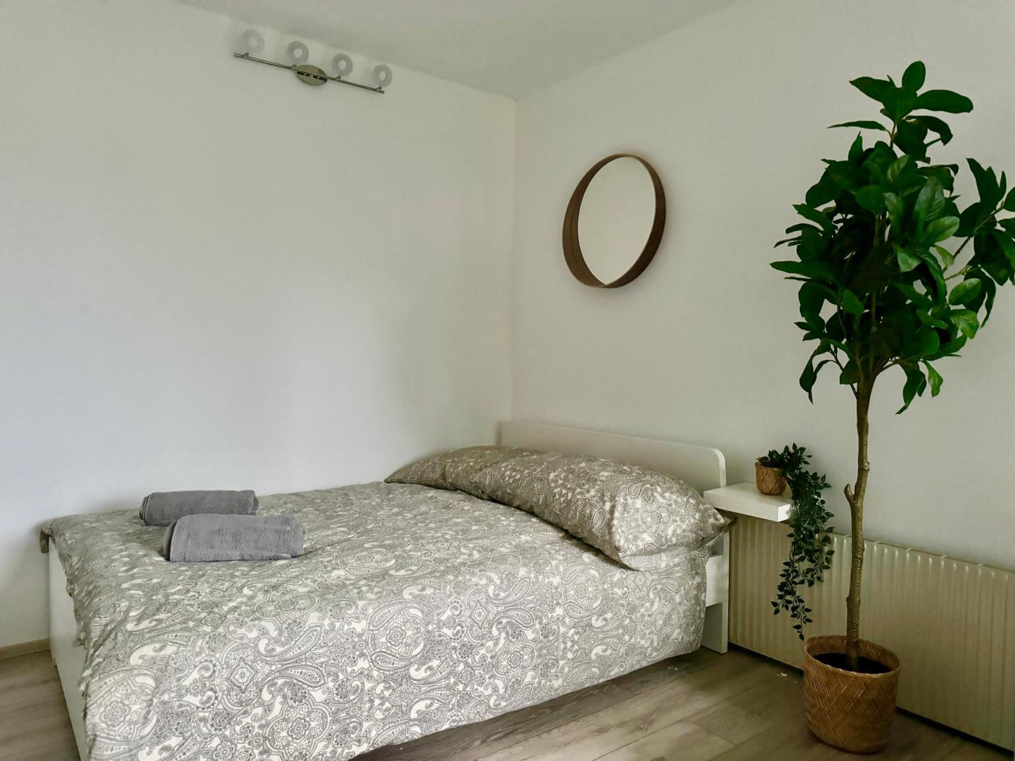 Prime Suites Near Schoenbrunn Castle Виена Екстериор снимка